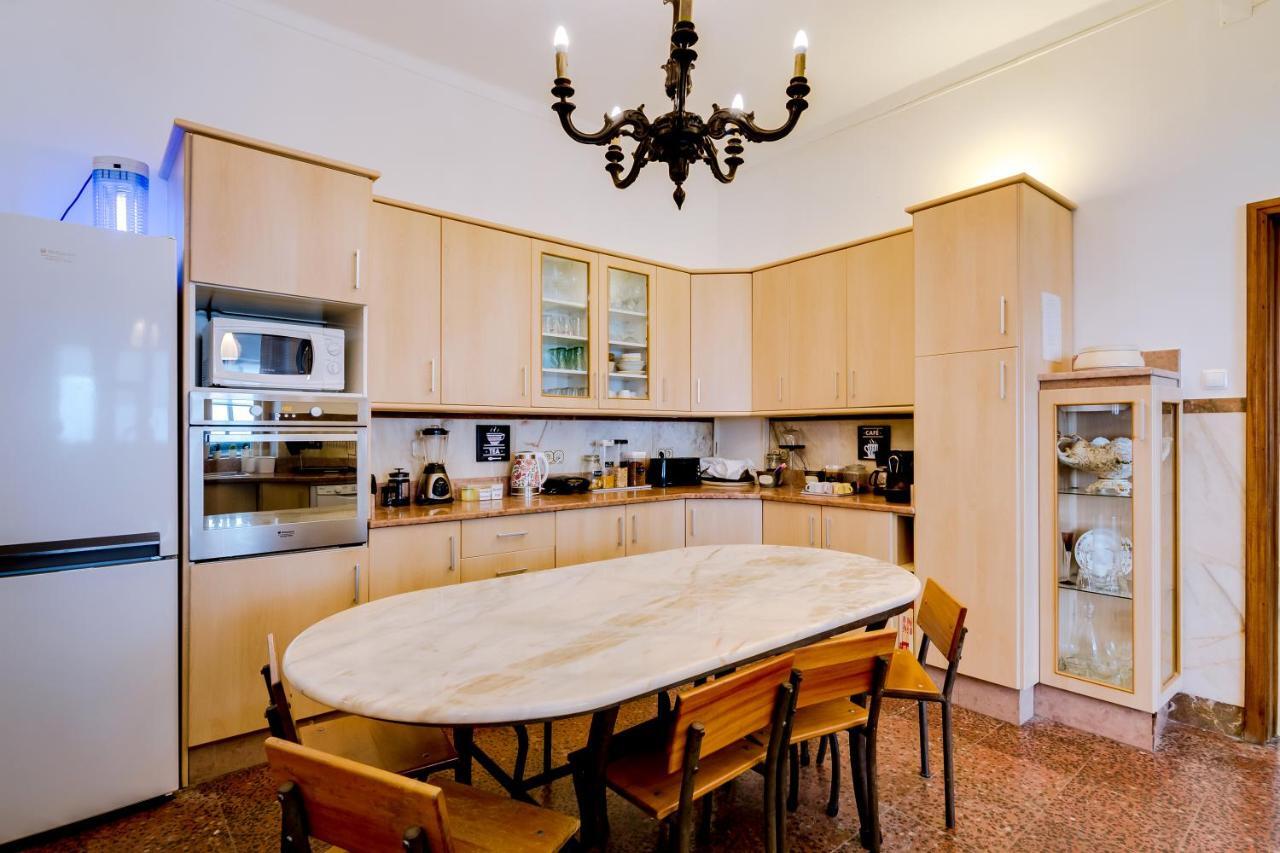 A Da Avo -The Guesthouse Faro Bagian luar foto